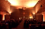 Die Dreifaltigkeitskirche war mit speziellen Scheinwerfern ausgeleuchtet