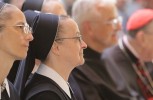 Gottesdienst, Grußworte und Aufführungen der Marienschwestern prägten den Samstagvormittag